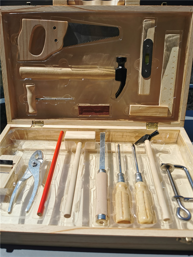 Boîte à outils de charpentier  - Gardening Tools For 8 Year Olds avis et prix